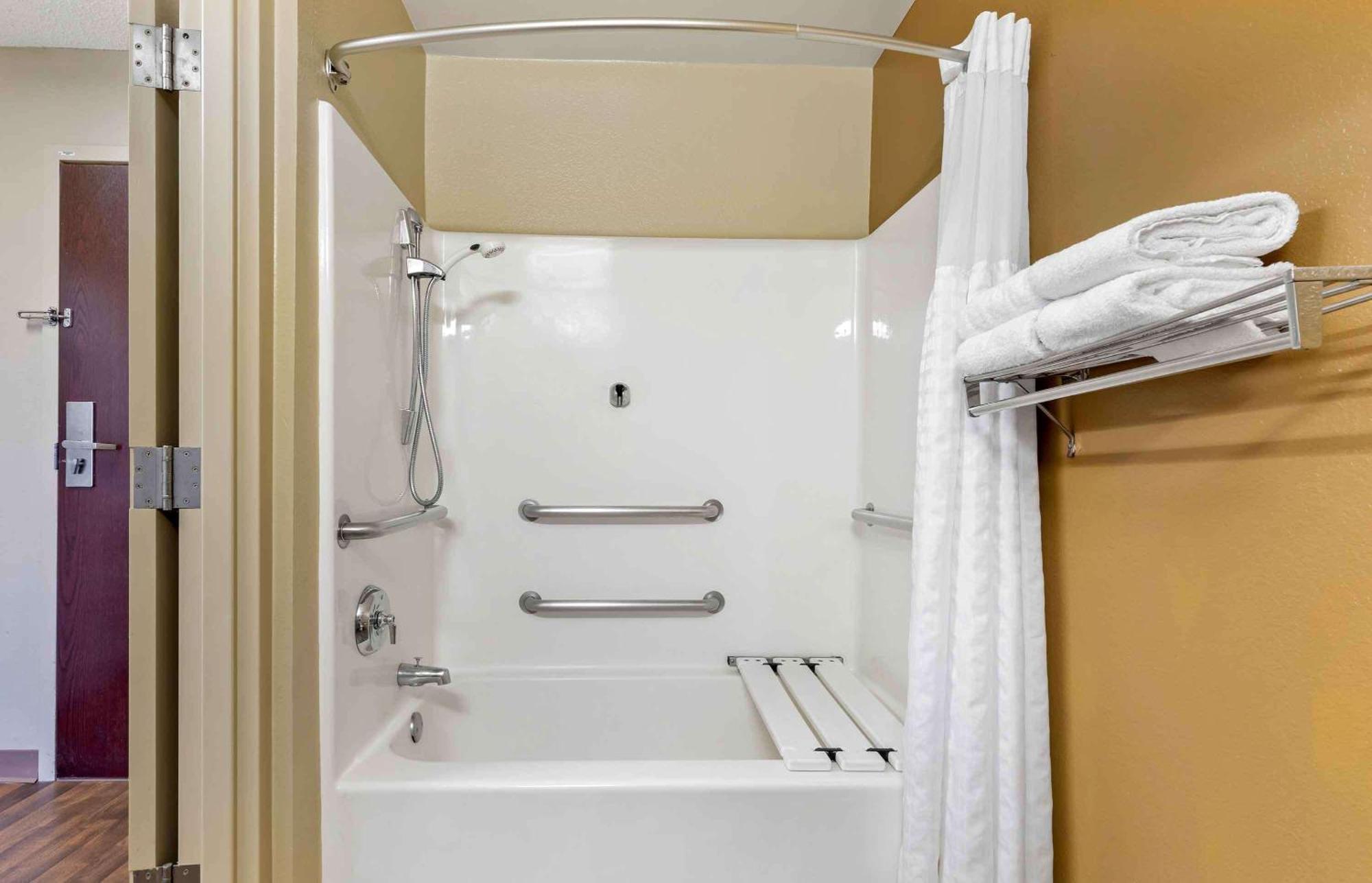 Hotel Extended America - Cincinnati - - Reed Hartman 2*